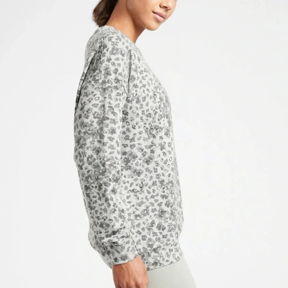 Athleta Studio To Street Splatter Sweater Gray Crewneck Pullover - Picture 2 of 7